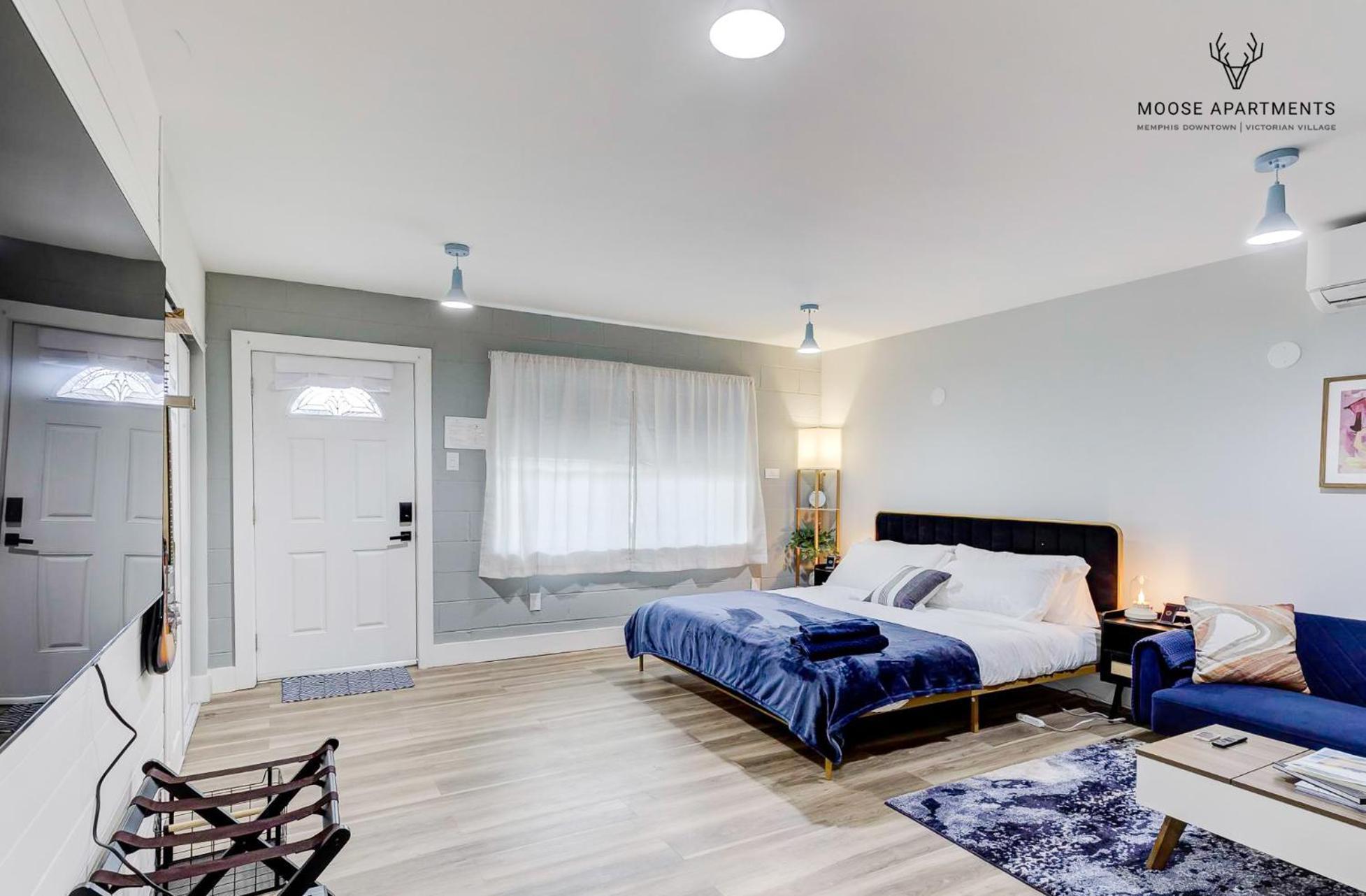 Апартаменты The Moose #9 - Brand New Luxe Modern Loft With Free Parking, King Bed & Fast Wifi Мемфис Экстерьер фото